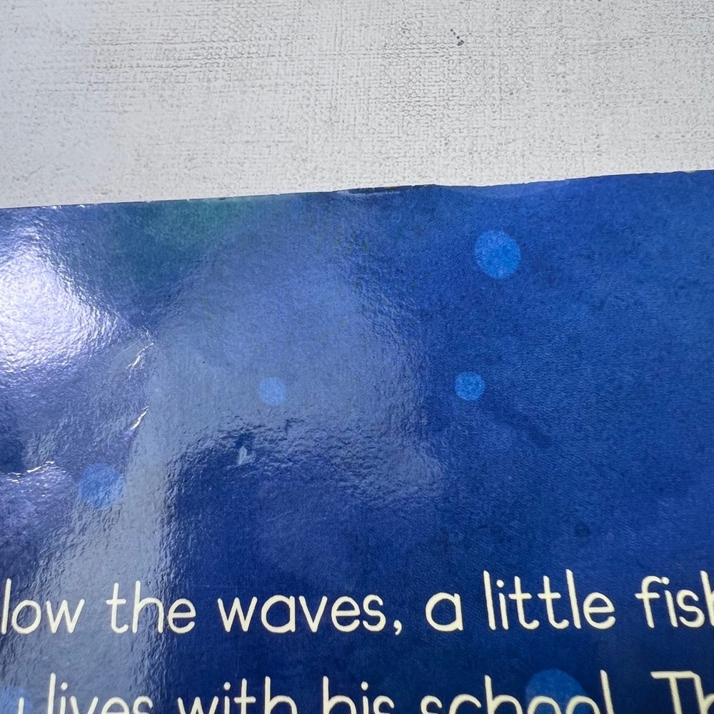 Scholastic The Bravest Fish Book and Cassette Set Matt Buckingham Bright Stanley - Picture 6 of 9